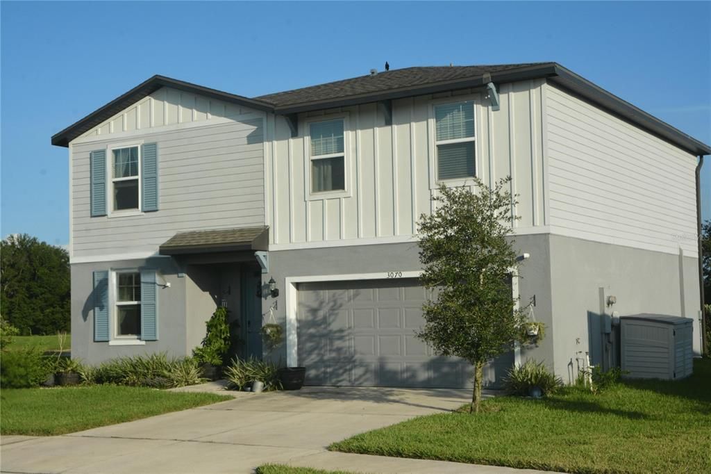 For Sale: $389,700 (4 beds, 2 baths, 2338 Square Feet)