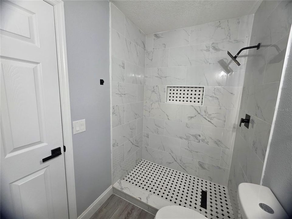 En Venta: $239,000 (3 camas, 2 baños, 1128 Pies cuadrados)