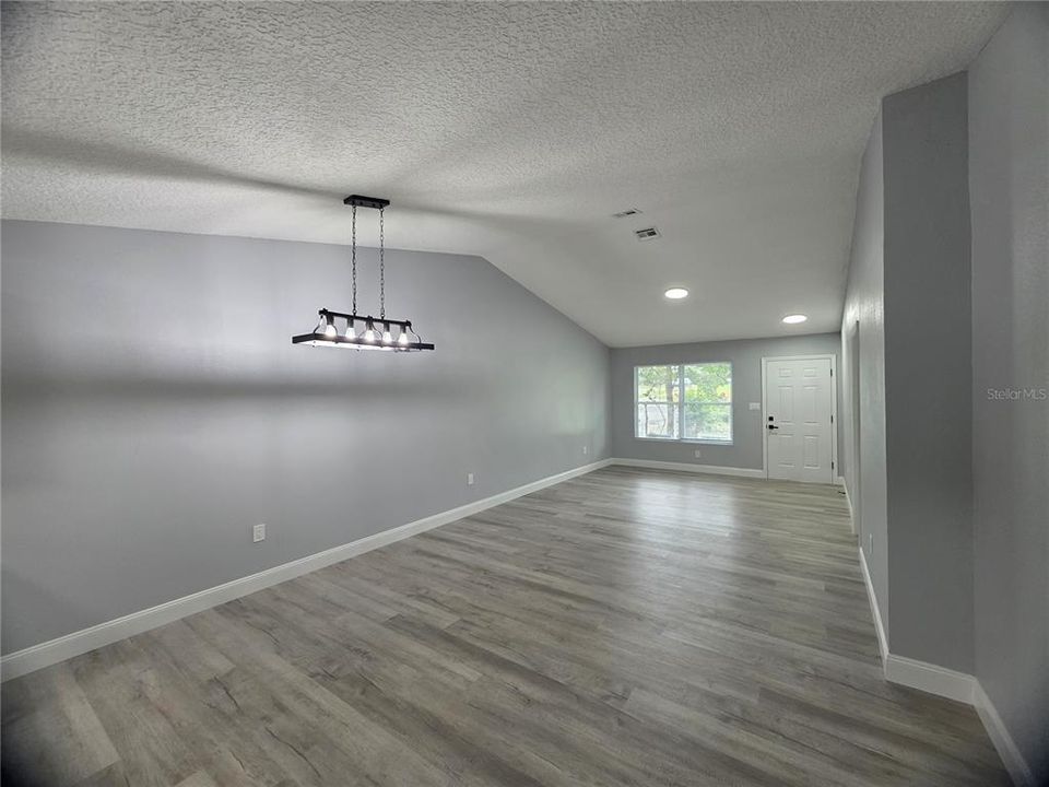 En Venta: $239,000 (3 camas, 2 baños, 1128 Pies cuadrados)