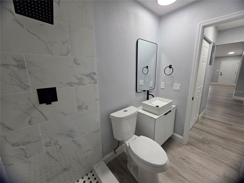 En Venta: $239,000 (3 camas, 2 baños, 1128 Pies cuadrados)