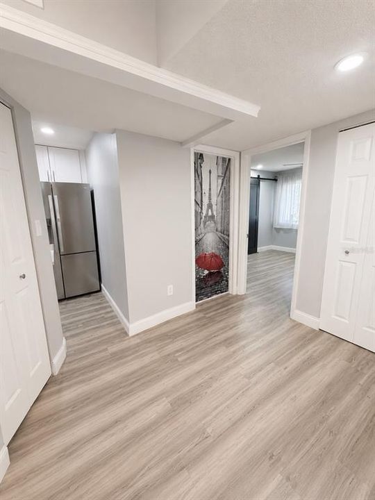 For Sale: $140,000 (1 beds, 1 baths, 591 Square Feet)