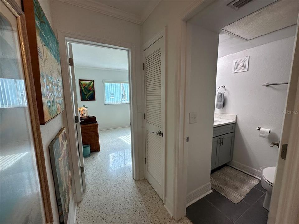 В аренду: $1,800 (1 спален, 1 ванн, 720 Квадратных фут)