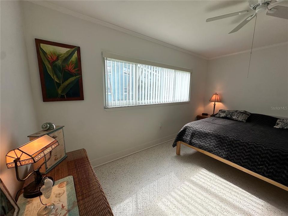 В аренду: $1,800 (1 спален, 1 ванн, 720 Квадратных фут)