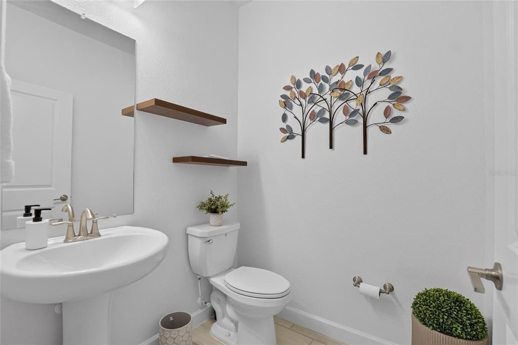 For Sale: $389,000 (3 beds, 2 baths, 2128 Square Feet)