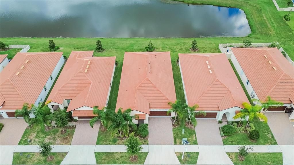 For Sale: $389,000 (3 beds, 2 baths, 2128 Square Feet)