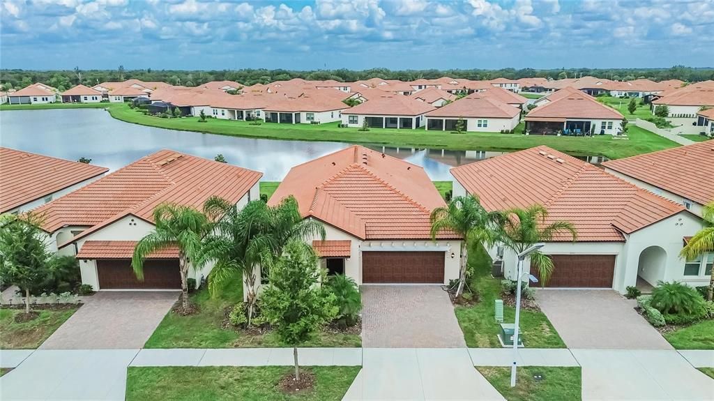 For Sale: $389,000 (3 beds, 2 baths, 2128 Square Feet)