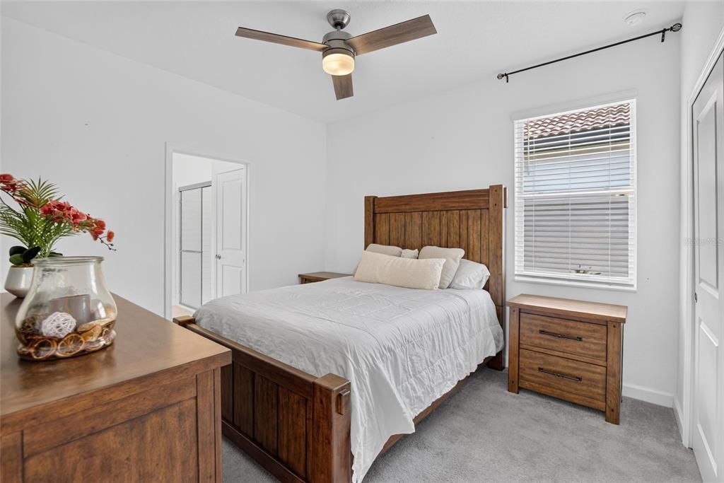 For Sale: $389,000 (3 beds, 2 baths, 2128 Square Feet)