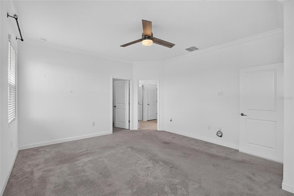 For Sale: $389,000 (3 beds, 2 baths, 2128 Square Feet)
