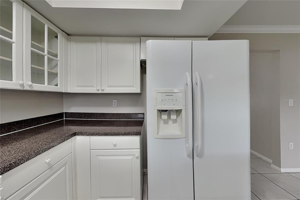 For Rent: $2,349 (3 beds, 2 baths, 1412 Square Feet)