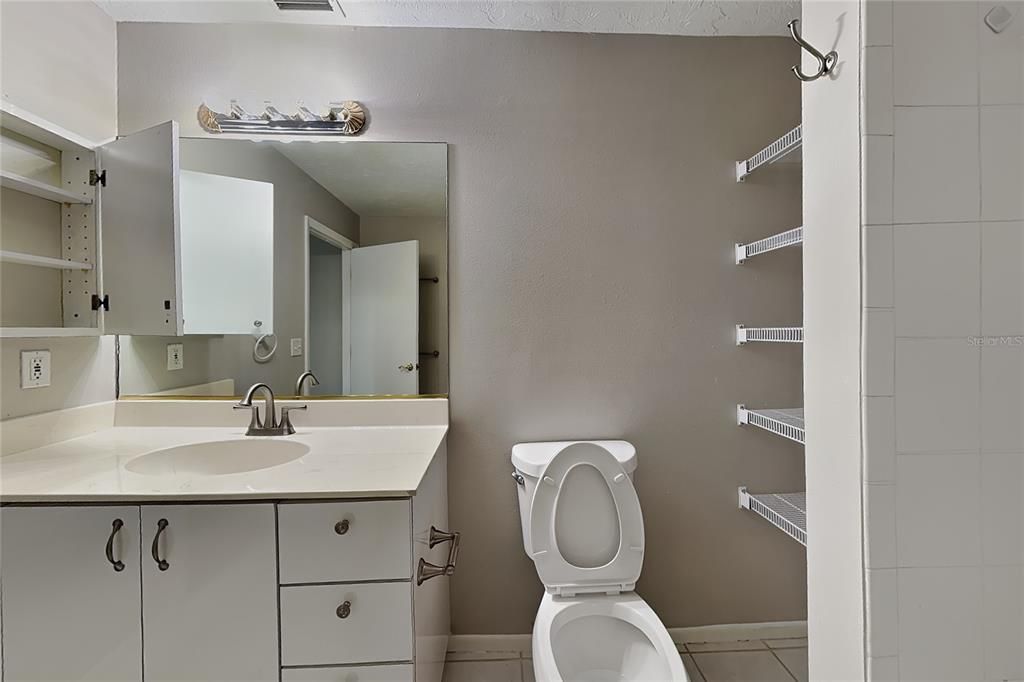 For Rent: $2,349 (3 beds, 2 baths, 1412 Square Feet)