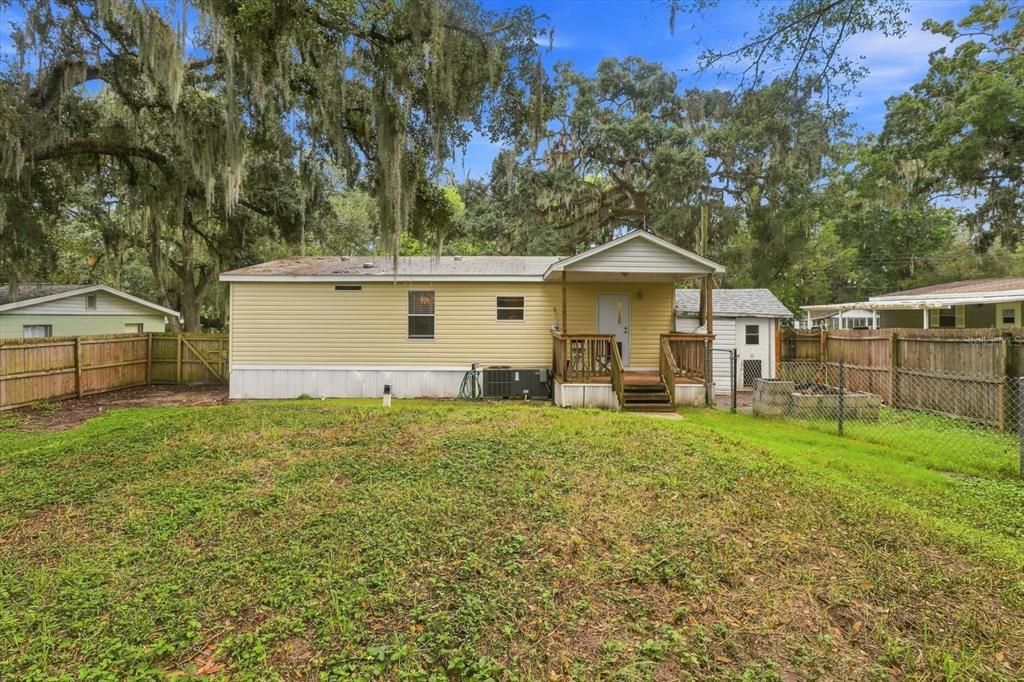 For Sale: $180,000 (3 beds, 2 baths, 1080 Square Feet)