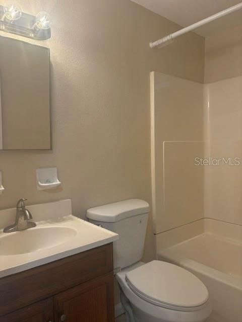 В аренду: $1,500 (2 спален, 2 ванн, 728 Квадратных фут)