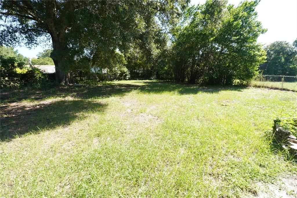 For Sale: $200,000 (3 beds, 2 baths, 1245 Square Feet)