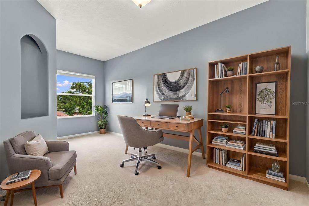 For Sale: $369,900 (4 beds, 3 baths, 1762 Square Feet)