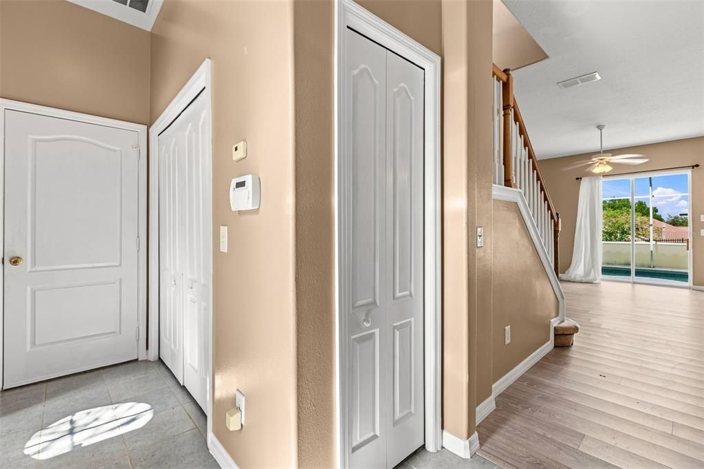 For Sale: $369,900 (4 beds, 3 baths, 1762 Square Feet)