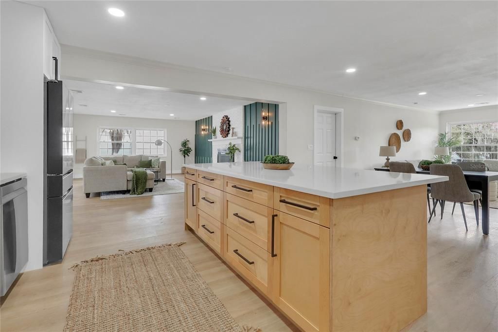 For Sale: $545,000 (4 beds, 2 baths, 2758 Square Feet)