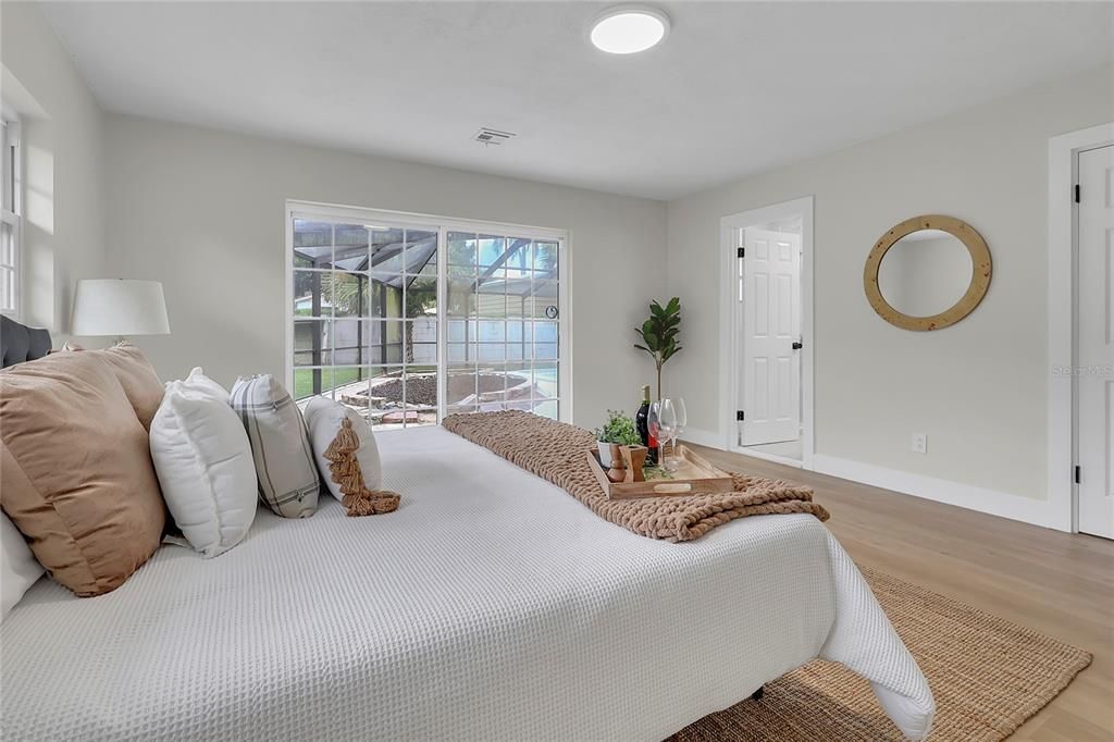For Sale: $545,000 (4 beds, 2 baths, 2758 Square Feet)