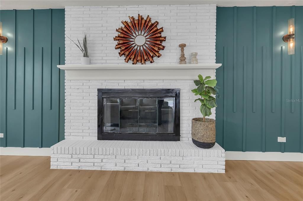For Sale: $545,000 (4 beds, 2 baths, 2758 Square Feet)