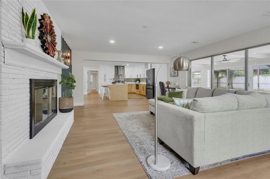 For Sale: $545,000 (4 beds, 2 baths, 2758 Square Feet)