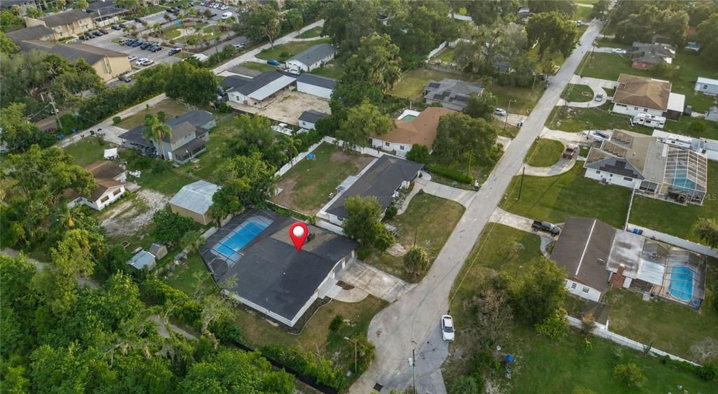 For Sale: $545,000 (4 beds, 2 baths, 2758 Square Feet)