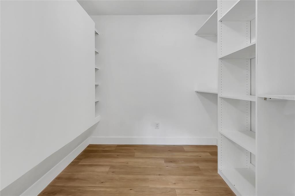 For Sale: $545,000 (4 beds, 2 baths, 2758 Square Feet)