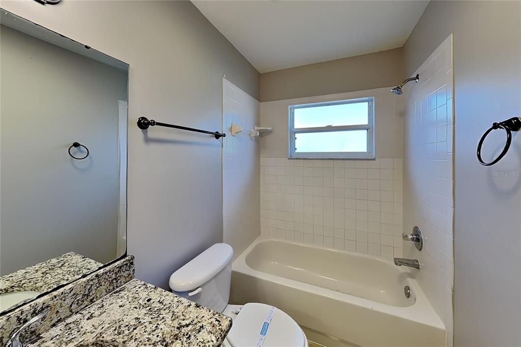 For Rent: $2,299 (3 beds, 2 baths, 1391 Square Feet)