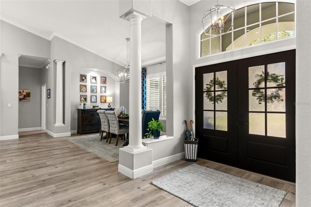 Activo con contrato: $859,900 (4 camas, 2 baños, 2680 Pies cuadrados)