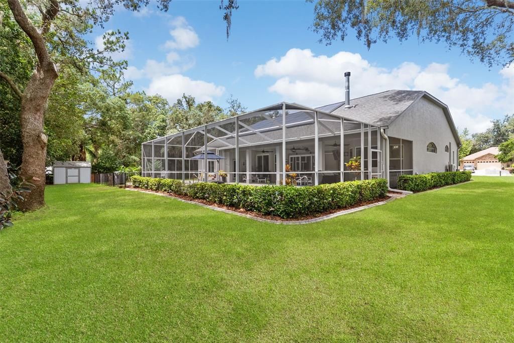 Activo con contrato: $859,900 (4 camas, 2 baños, 2680 Pies cuadrados)