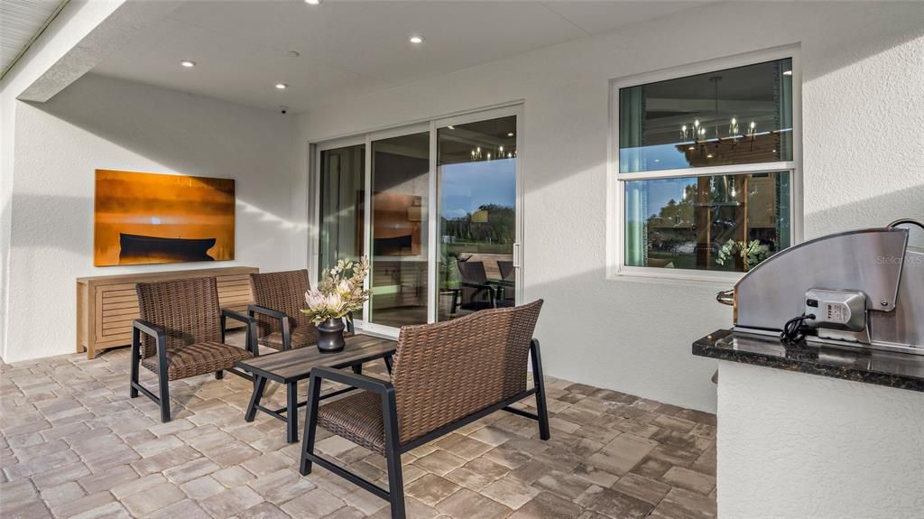 For Sale: $475,990 (3 beds, 3 baths, 2129 Square Feet)