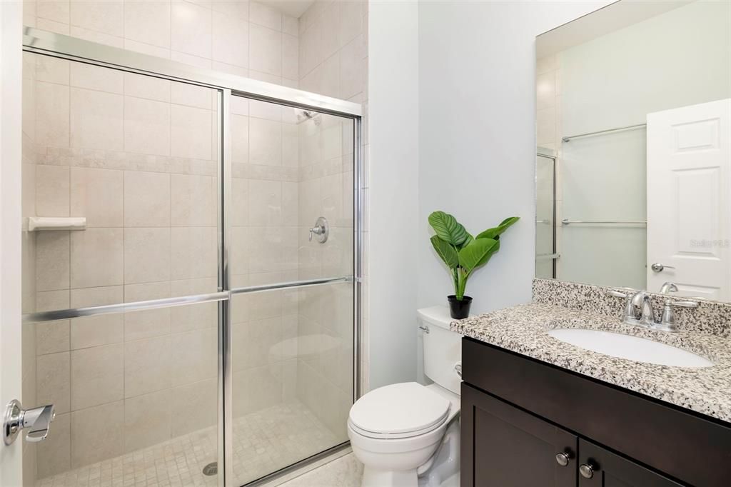 En Venta: $399,999 (2 camas, 2 baños, 1348 Pies cuadrados)