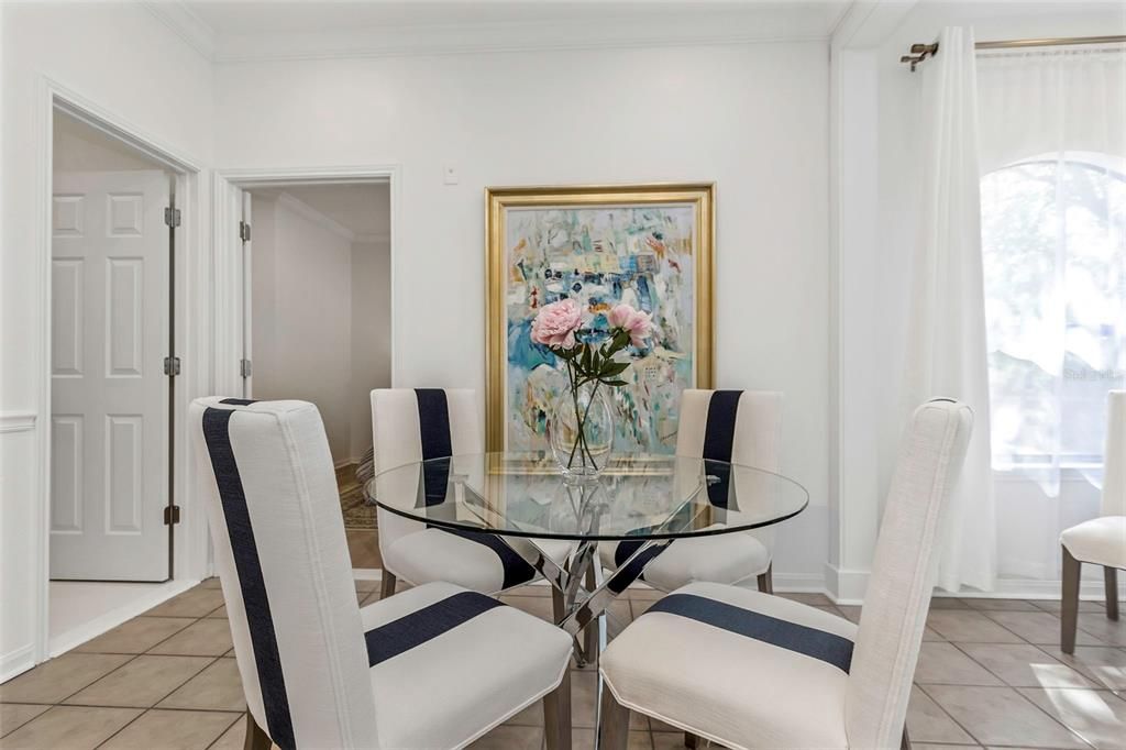 For Rent: $2,050 (2 beds, 2 baths, 1030 Square Feet)