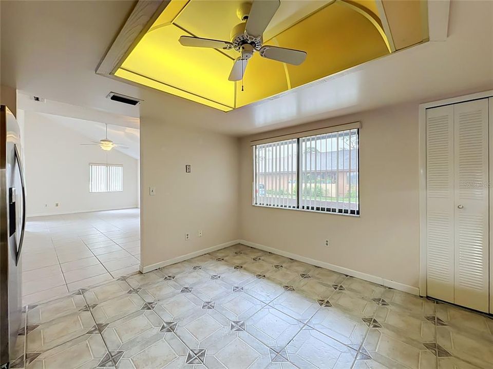 For Sale: $274,900 (3 beds, 2 baths, 1344 Square Feet)