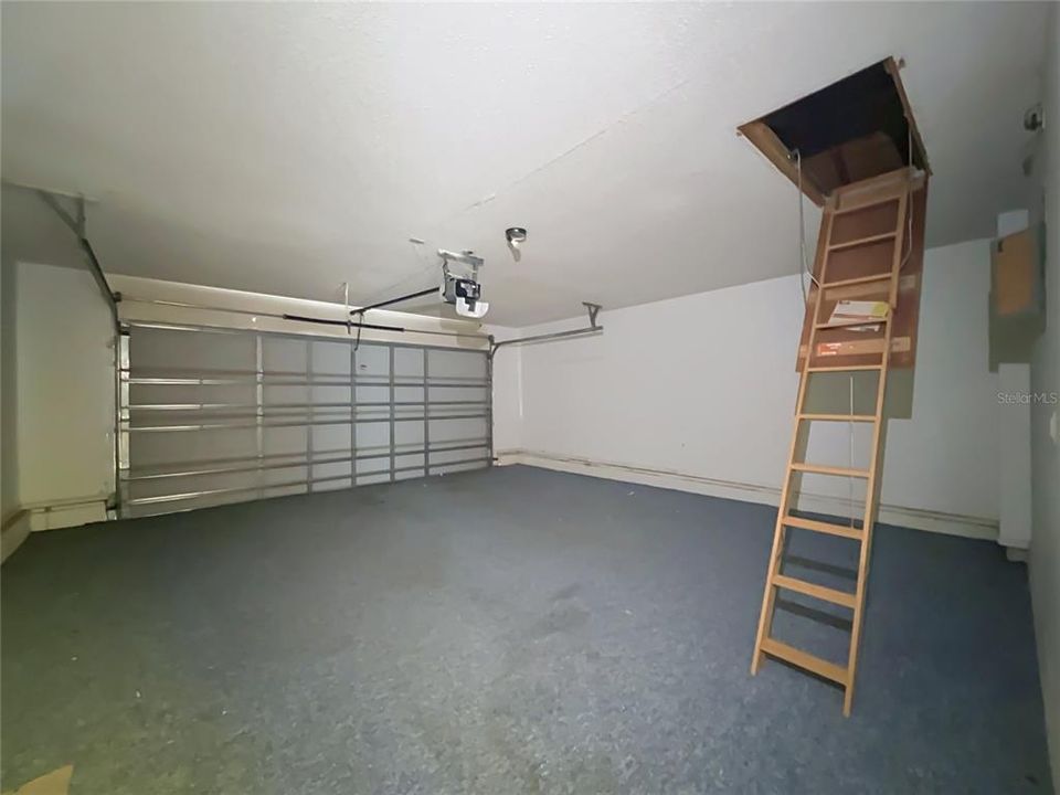 For Sale: $274,900 (3 beds, 2 baths, 1344 Square Feet)