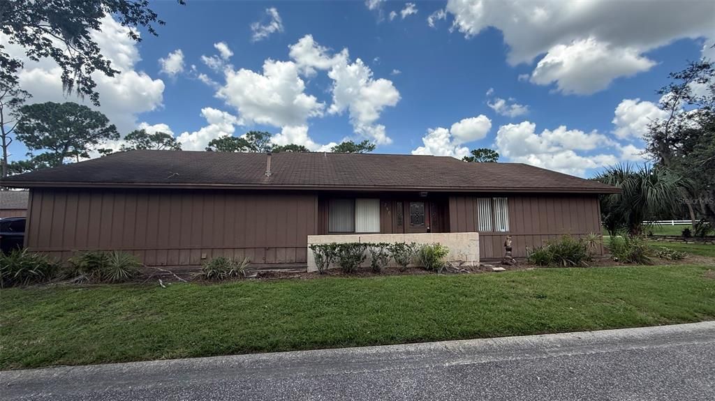 For Sale: $274,900 (3 beds, 2 baths, 1344 Square Feet)