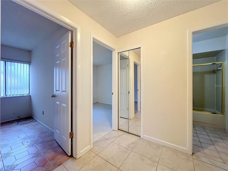 For Sale: $274,900 (3 beds, 2 baths, 1344 Square Feet)