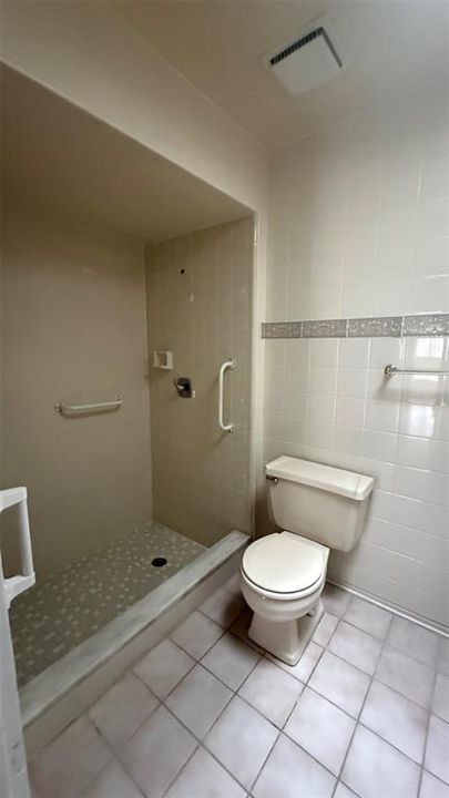 For Sale: $274,900 (3 beds, 2 baths, 1344 Square Feet)