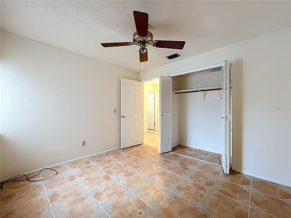 For Sale: $274,900 (3 beds, 2 baths, 1344 Square Feet)