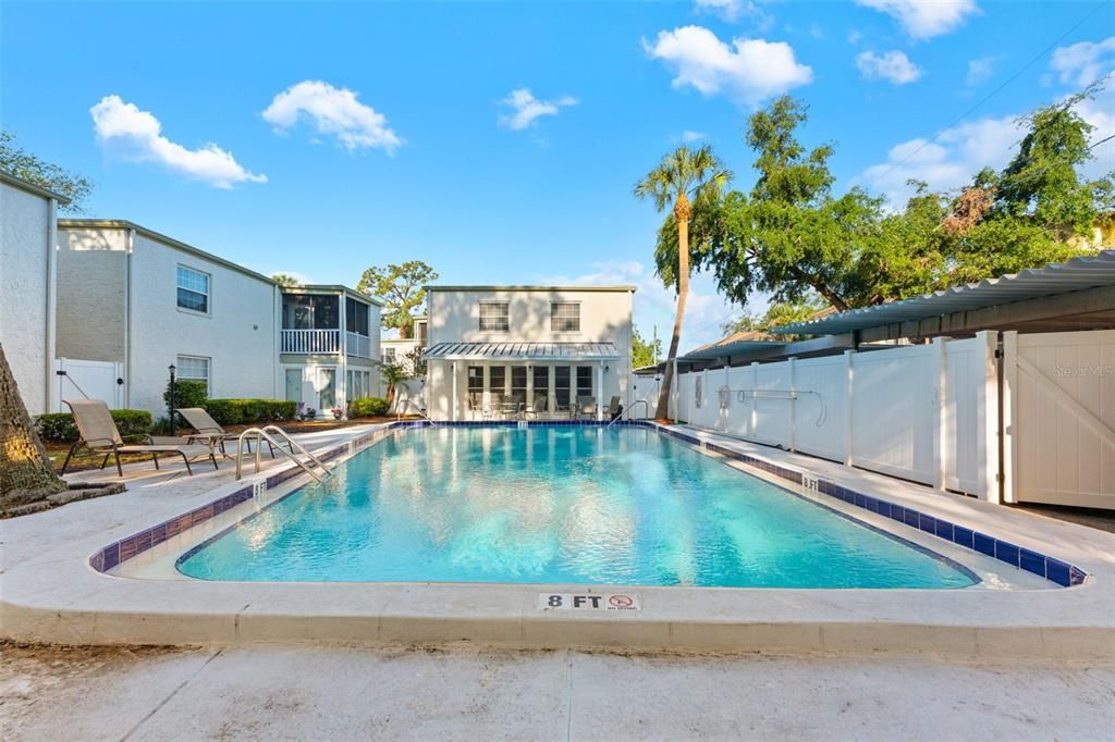 For Rent: $1,500 (1 beds, 1 baths, 560 Square Feet)