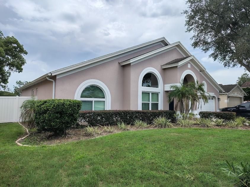 For Sale: $480,000 (4 beds, 2 baths, 2244 Square Feet)