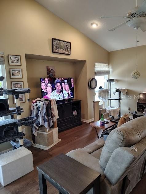For Sale: $480,000 (4 beds, 2 baths, 2244 Square Feet)