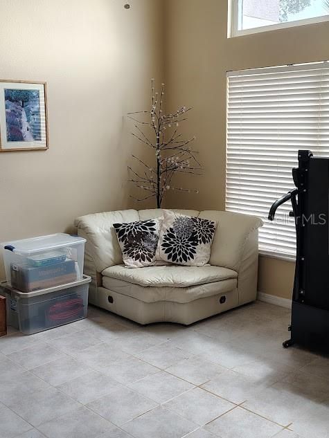 For Sale: $480,000 (4 beds, 2 baths, 2244 Square Feet)