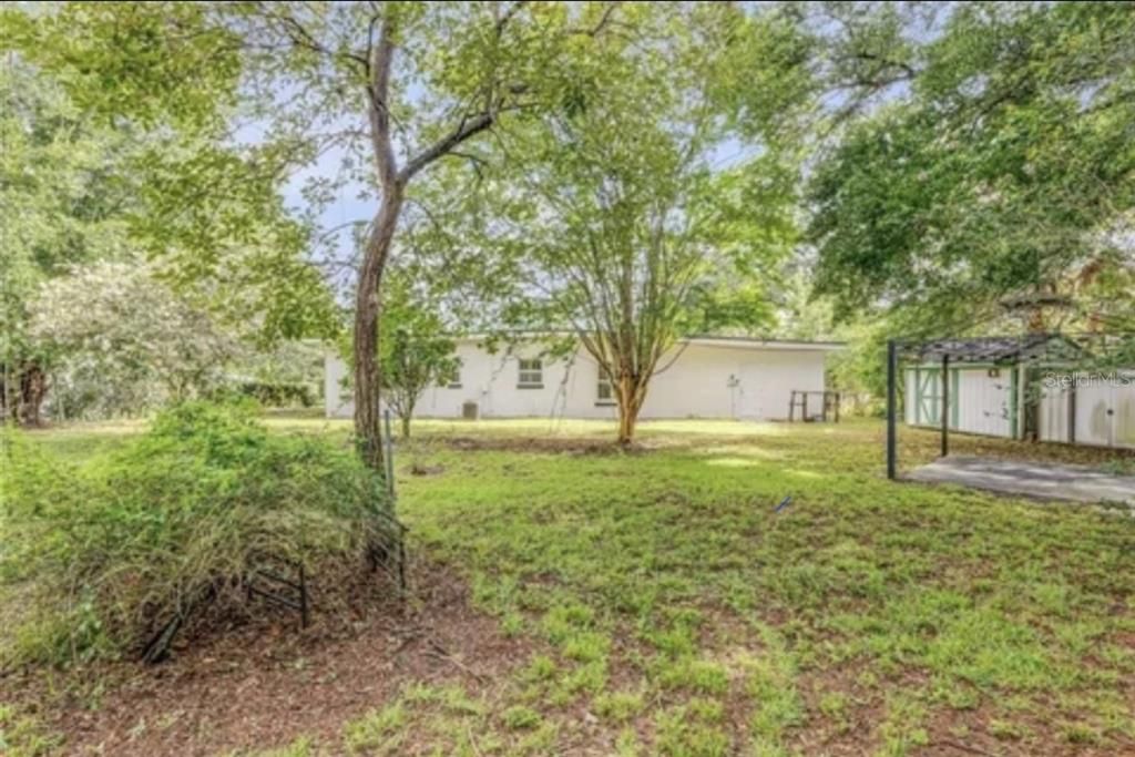 For Rent: $1,310 (2 beds, 1 baths, 997 Square Feet)