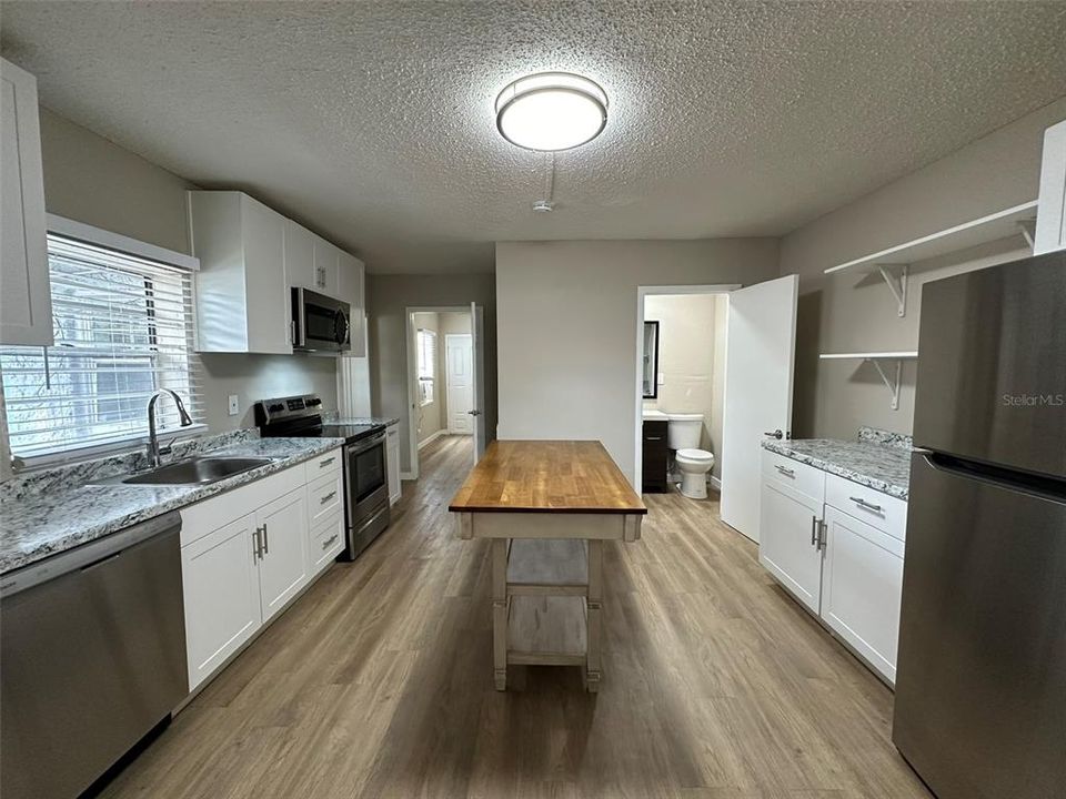 For Sale: $510,000 (5 beds, 0 baths, 2279 Square Feet)