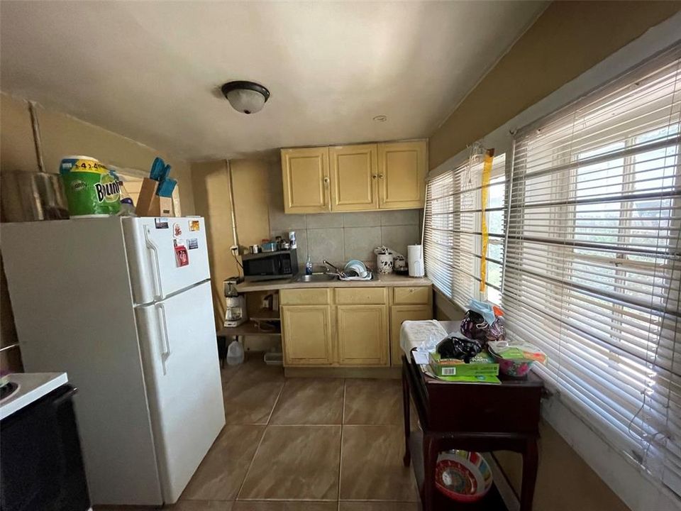 For Sale: $510,000 (5 beds, 0 baths, 2279 Square Feet)