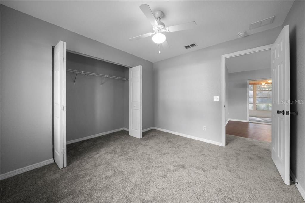 For Sale: $179,000 (2 beds, 2 baths, 1008 Square Feet)