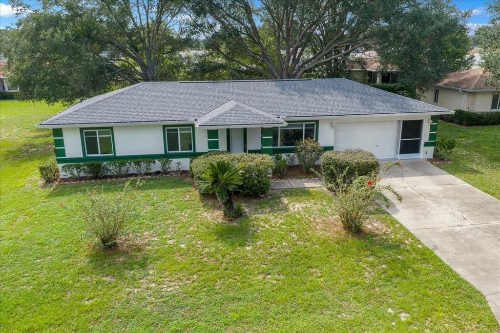 For Sale: $179,000 (2 beds, 2 baths, 1008 Square Feet)
