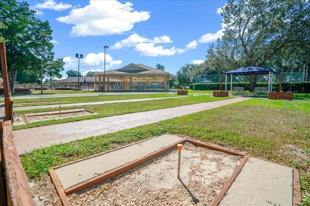 For Sale: $179,000 (2 beds, 2 baths, 1008 Square Feet)