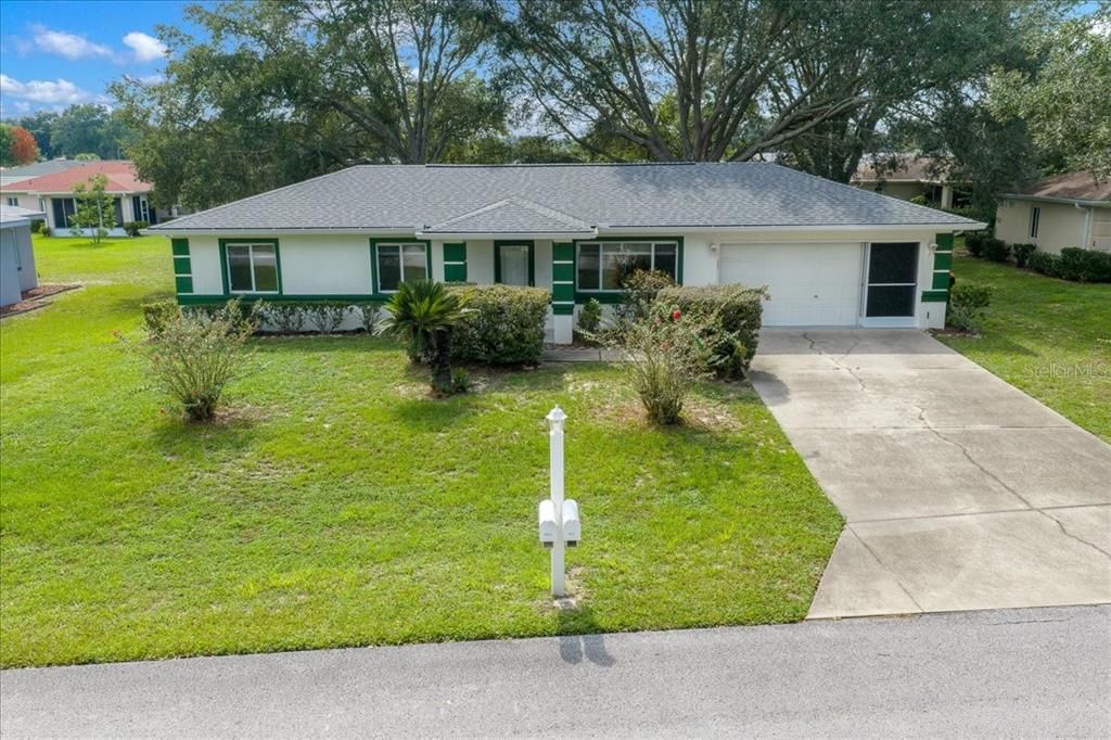 For Sale: $179,000 (2 beds, 2 baths, 1008 Square Feet)