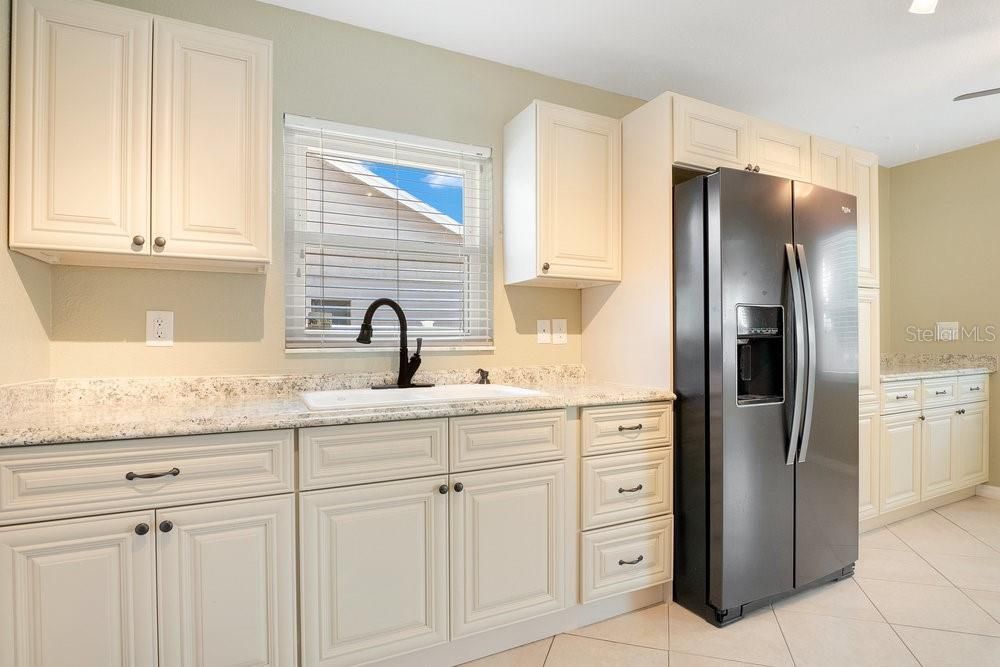 For Sale: $549,900 (4 beds, 0 baths, 1772 Square Feet)