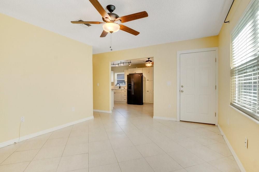 For Sale: $549,900 (4 beds, 0 baths, 1772 Square Feet)